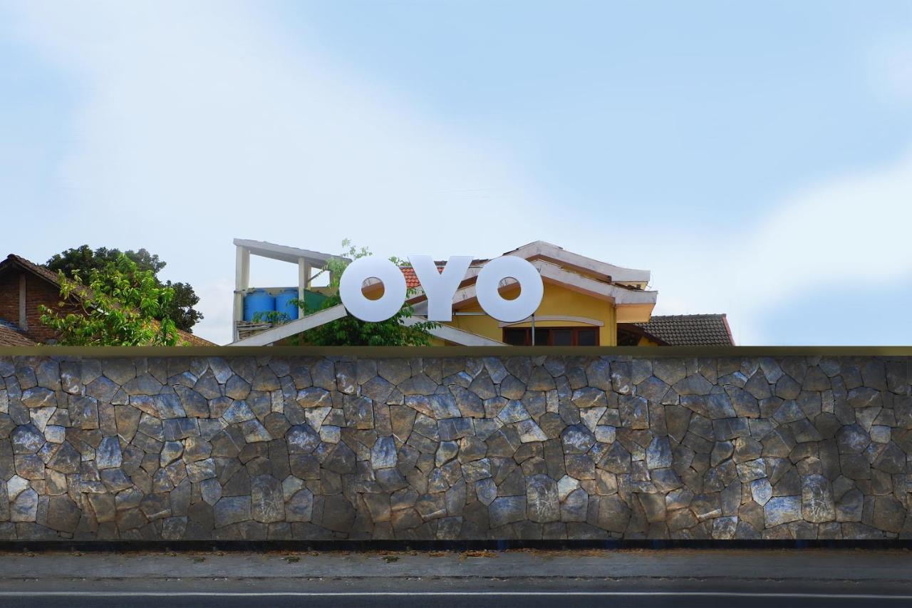 Oyo1770玛瓦沙龙2号酒店 Kejayan 外观 照片
